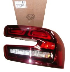 Lamp Parem Taga Originaal 9816431380 Citroen Lamp Parem Taga Originaal 9816431380 Citroen