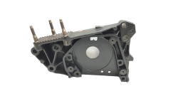 Mootorikinnitus Parem 2.2 12V J7T760 Renault Safrane