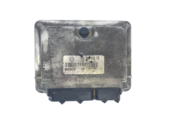 Juhtplokk 038906018FB 0281010006 VW Bosch 63753