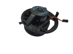 Salongi Ventilaatori Mootor VW Seat Skoda Audi 5Q1819021A 3320