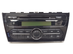 Raadio CD-mängija Mitsubishi Space Star 8701A621 DY-1 ME3E21-4-T