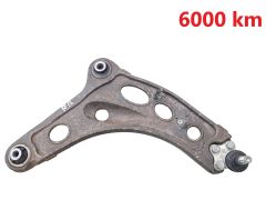 Õõtshoob Parem Trafic 3 Vivaro 2 8200688035 545002914R