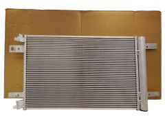 Konditsioneeri kondensaator 822550 9816746580 Citroen Peugeot Valeo