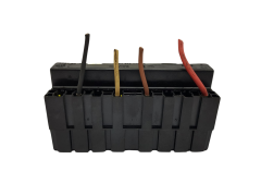 Kaitsmete kast Citroen Peugeot 9636079380 3821