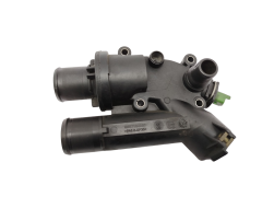 Termostaadi Korpus 1336Z4 9657182080 2.2HDi TD4 TDCI Citroen Peugeot Ford