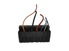 Kaitsmete kast Citroen Peugeot 9636079380 3805