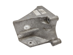 Kinnitus, Klamber EGR 8200908659 Renault 2.5 DCI