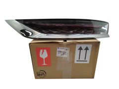 Lamp Parem Taga Originaal 9815722580 Citroen