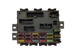 Kaitsmete kast Fiat 46517276 20225