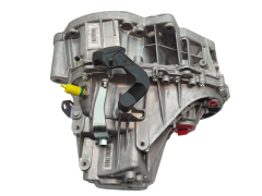 Käigukast Uus Originaal TL8016 TL8B016 320108363R Dacia Duster 2.0 4x4