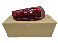 Lamp Parem Uus Originaal 9677502580 Citroen C4 Picasso 2