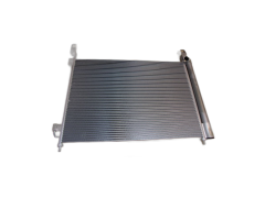 Konditsioneeri kondensaator Uus Originaal 921005115R Renault
