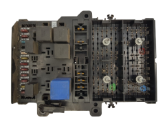 Kaitsmete kast Chrysler P04707994AC 19634