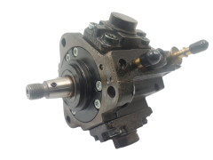 Sissepritsepump Bosch 55254750 0445010424 0928400825 1.6 2.0 D Fiat 1055