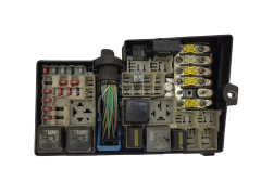 Kaitsmete kast 3M5T-14A067-BB 518804000 Ford