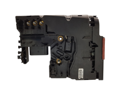 Kaitsmete kast Mercedes A1725400950 20685