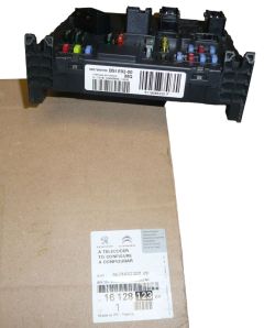 Juhtplokk Uus Originaal 1612812380 9657999780 Citroen Peugeot