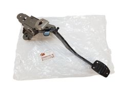Siduripedaal Uus Renault Clio III 8200643322