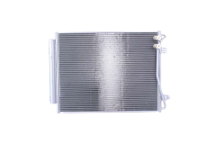 Konditsioneeri kondensaator Tehke VW Passat 3C0820411B 88201767301 Vika