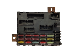 Kaitsmete kast Fiat 46443390 19927