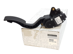 Kiirenduspedal Laguna 3 SM5 180050003R Uus Originaal