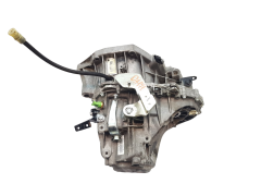 Käigukast TL4002 TL4A002 7701700553 1.5dci Renault Clio 3 Modus 1056