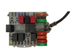 Kaitsmete kast Alfa Romeo 51742419