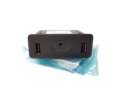 Moodul USB AUX Renault 280239732R Uus Originaal 1030