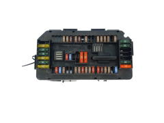 Kaitsmete kast 6114 V7 9337879 01 BMW 37877