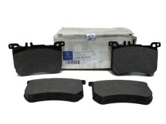 Piduriklotsid Ees Uus Originaal Mercedes-Benz A0084203520