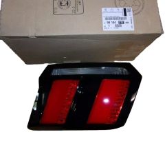 Lamp Parem Taga Originaal 9810477780 Peugeot 3008