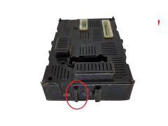 Juhtplokk BCM L2N Nissan 284B2AX620 21676270-2A 18512