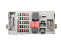 Kaitsmete kast Fiat 46520600 46817785 Delphi