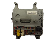 Kaitsmete kast Jeep 56009987 AE