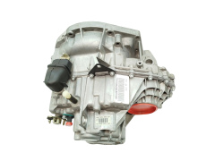Käigukast Uus PK1AA073 7701706258 Renault Laguna 1 1.9 DCI
