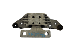 Mootori Tugi Opel Astra K 39080458