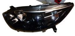 Esituli Vasak Uus Originaal 260607853R Renault Captur