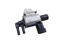 Solenoid 149558J10A K5T46673 Nissan Renault 3.5 V6