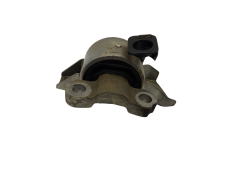 Mootori Tugi Opel Corsa 13130739