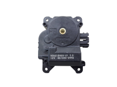 Sammumootor Mazda 3 HB601BN8V-01 861000-0990