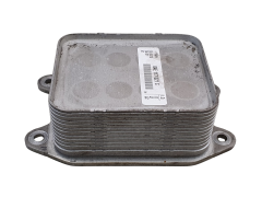 Õlijahuti 04E 117 021 C 04E117021C VW AG Audi Skoda Seat