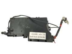 Kaitsmete kast Volvo 8688040 19526