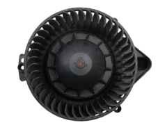 Salongi Ventilaatori Mootor Audi Seat 8E1820021E 9020016 Valeo 1047