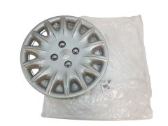 Ilukilp Citroen C5 16" 9636095080 5416E3 5416.E3 Uus Originaal