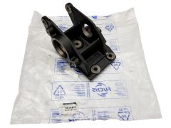 Veovõlli kinnitus Originaal Master II Movano Interstar 2.5 dCi 8200684227