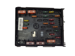 Kaitsmete kast 3C0937125A 6359-5743 VW SEAT Audi 19022