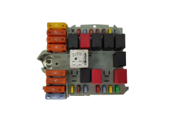 Kaitsmete kast Fiat 51738102 0051738102057657 19876