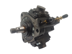 Sissepritsepump Bosch 55267246 0445010466 0928400825 1.6 2.0 D Fiat 1042