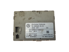 Juhtplokk A1695403945 A2115403545 A1694420027 Mercedes-Benz 20898