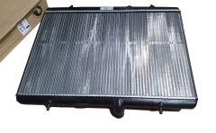 Mootori Radiaator Originaal 1330Y5 1330.Y5 Citroen Peugeot